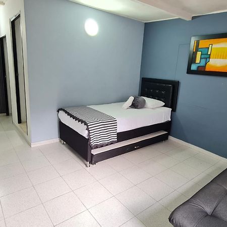 New Cozy Apartment In The Poblado, San Lucas Medellín Esterno foto