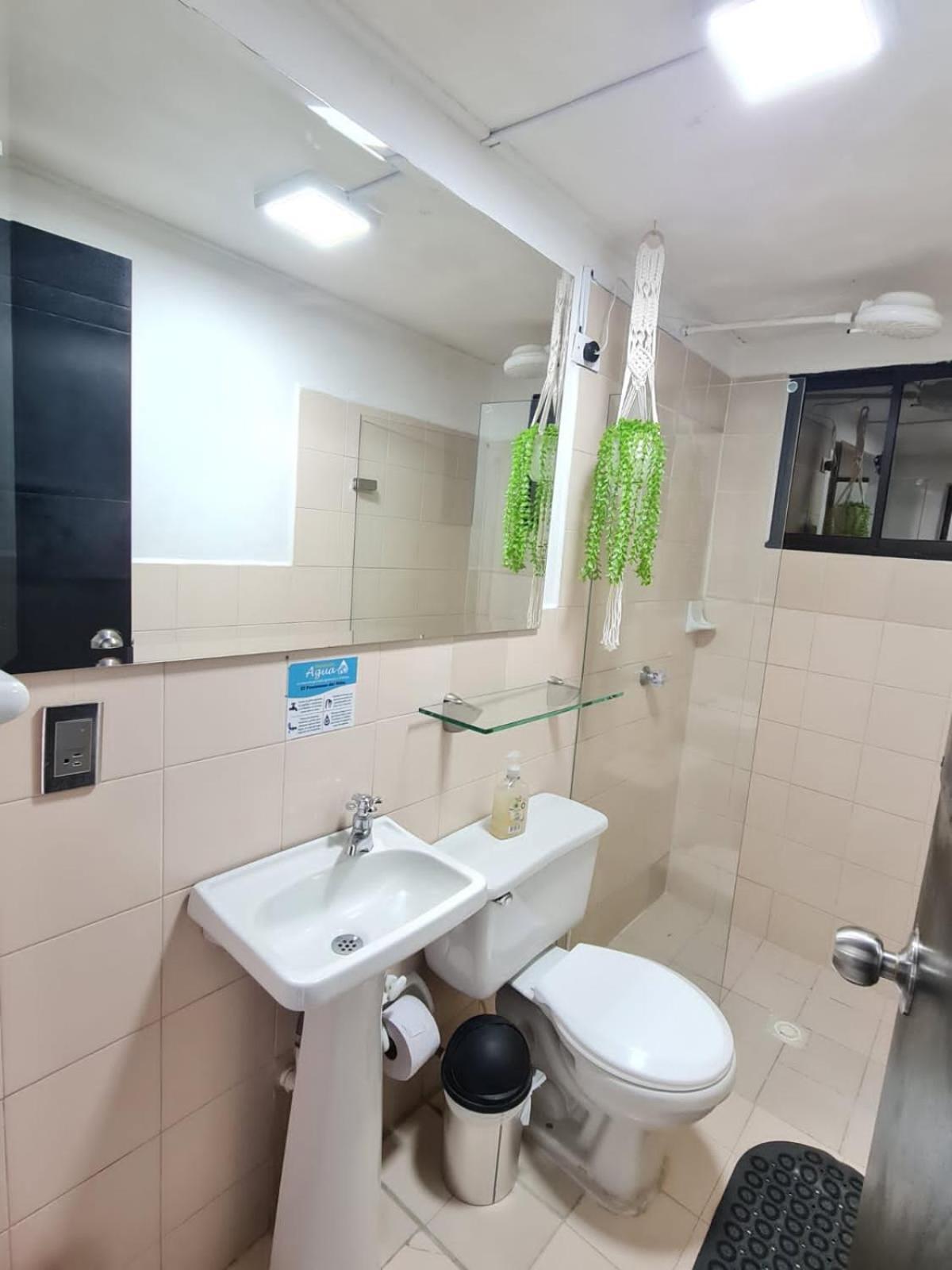 New Cozy Apartment In The Poblado, San Lucas Medellín Esterno foto