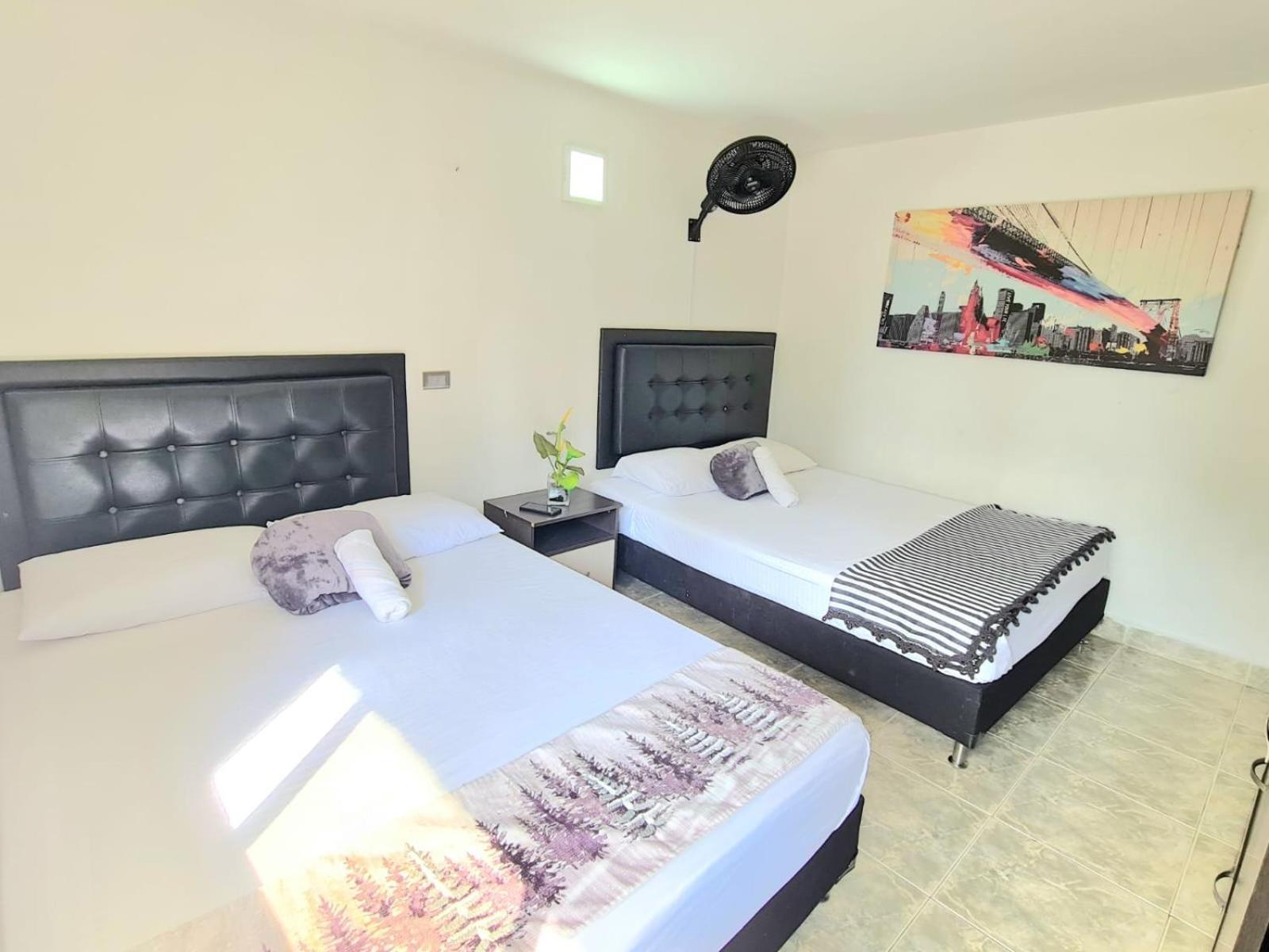 New Cozy Apartment In The Poblado, San Lucas Medellín Esterno foto