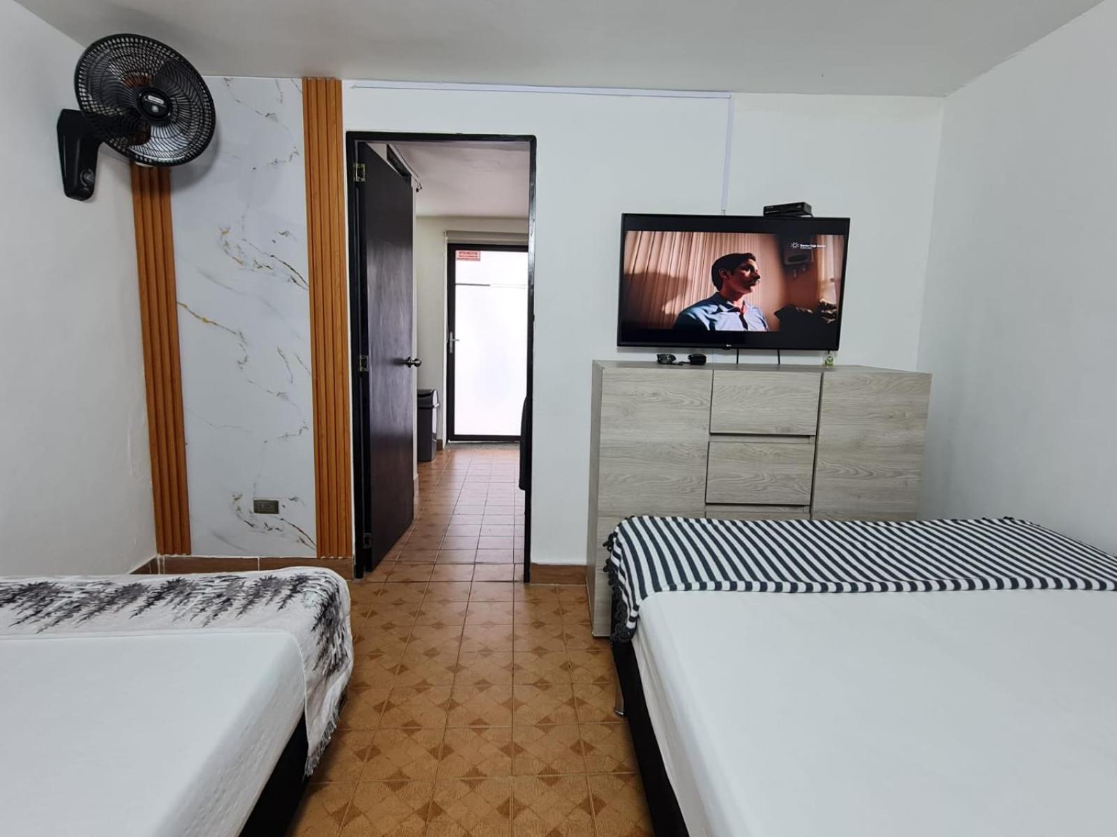 New Cozy Apartment In The Poblado, San Lucas Medellín Esterno foto