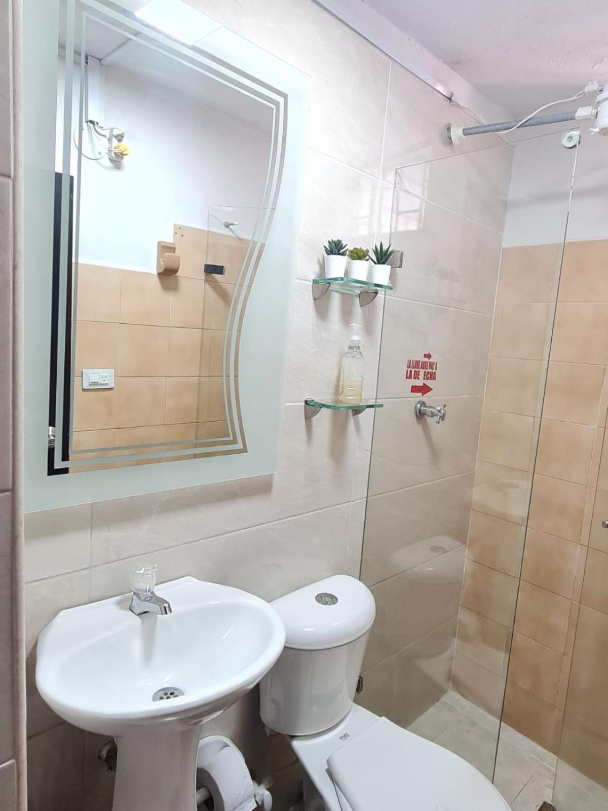 New Cozy Apartment In The Poblado, San Lucas Medellín Esterno foto
