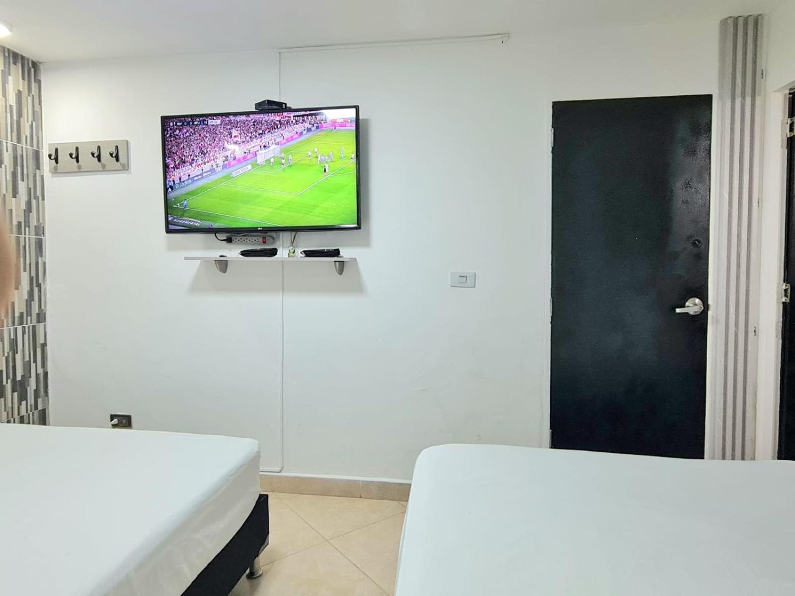 New Cozy Apartment In The Poblado, San Lucas Medellín Esterno foto